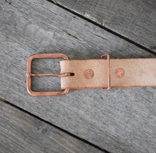 Load image into Gallery viewer, The Rabun roughout leather belt