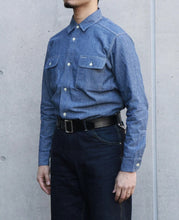 Load image into Gallery viewer, Harvest Indigo Chambray Shirt