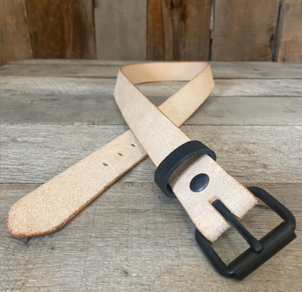The Yonah roughout leather belt